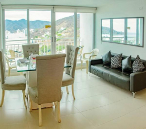 Apartamento con vista al mar Rodadero Santa Marta